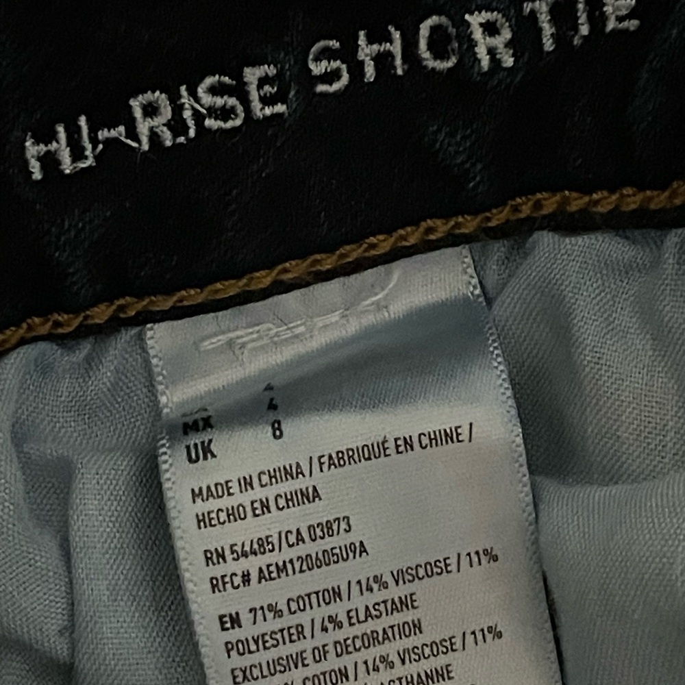 American Eagle Ripped Denim Shorts - Picture 5 of 5